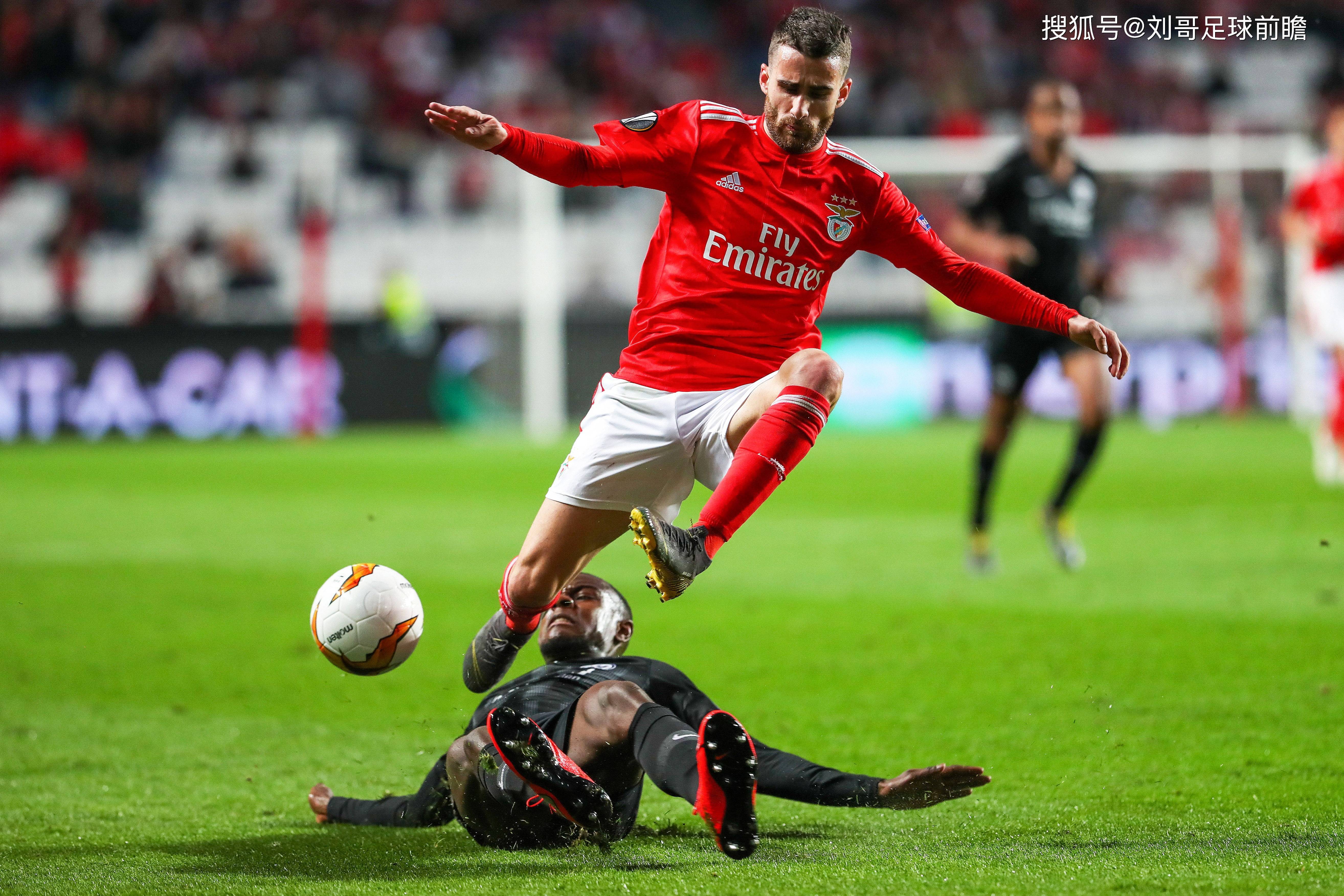 关于重磅！意大利杯转会期走向成谜东契奇与50激战利物浦分钟，葡萄牙体育调整名单备战法甲的信息